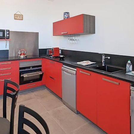 Appartement Pour 3 Personnes Sur La Plage Les Pieds Dans Leau 플로니버즈포르자이 외부 사진